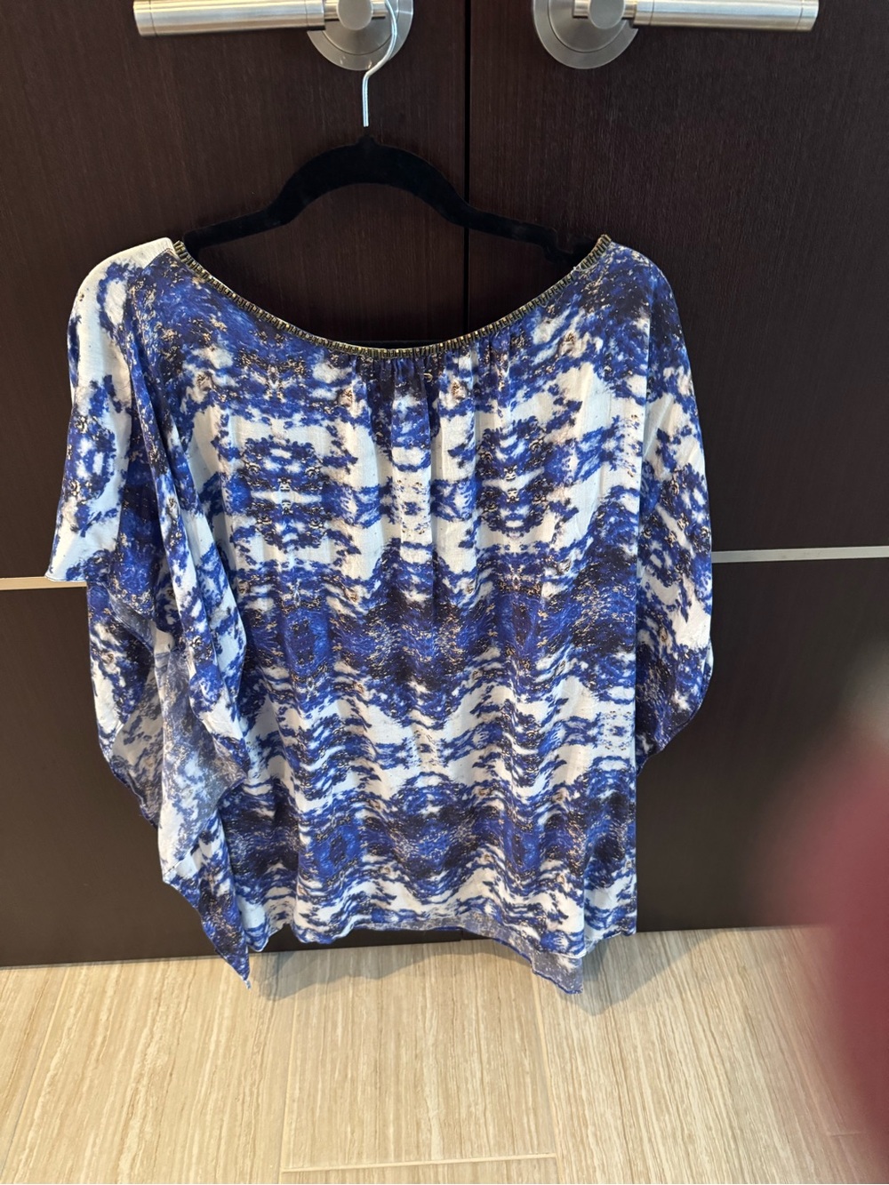 Vix Coverup Bold Blue/White “Pyramid”S-P will fit size M.  Good.